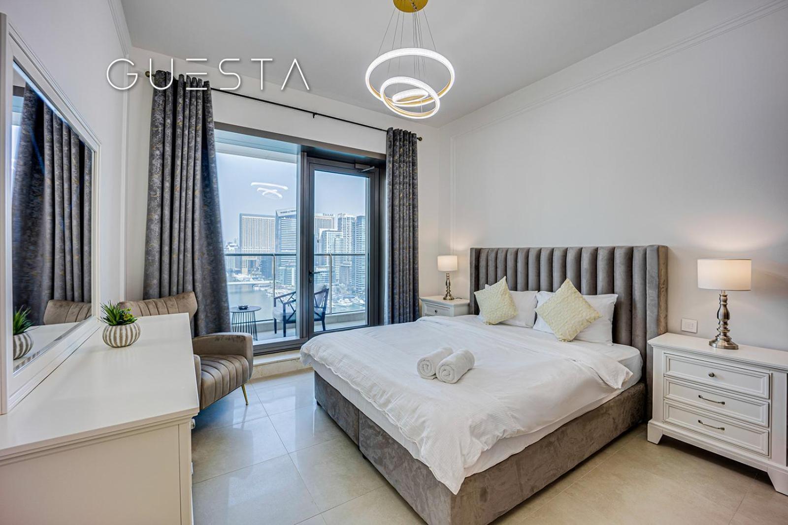 Sparkle Tower, Dubai Marina Zewnętrze zdjęcie